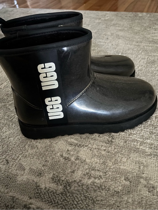 UGG Shoes - UGG Clear mini boots